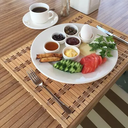Aparthotel B.c. Alya 2*